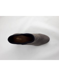 Clark's Adya Bella tronchetto donna in pelle scamosciata e elastici la 2