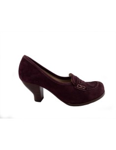 Clarks Agra Hills decolletè in pelle scamosciata con mascherina