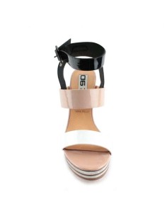 O6 Milano sandalo donna in vernice con tacco alto e plateau 2