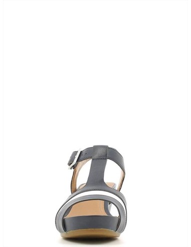 Clarks Rusty Rebel sandalo da donna con zeppa e cinturino a T