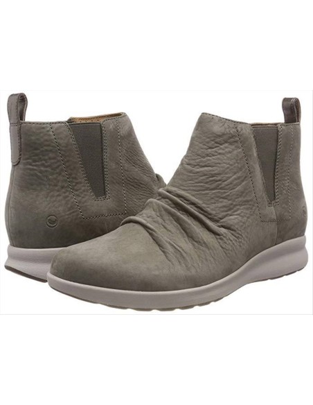 Clarks Un Adorn Mid scarpa da donna in pelle