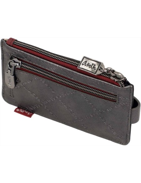 Anekke Mademoiselle porta tessere